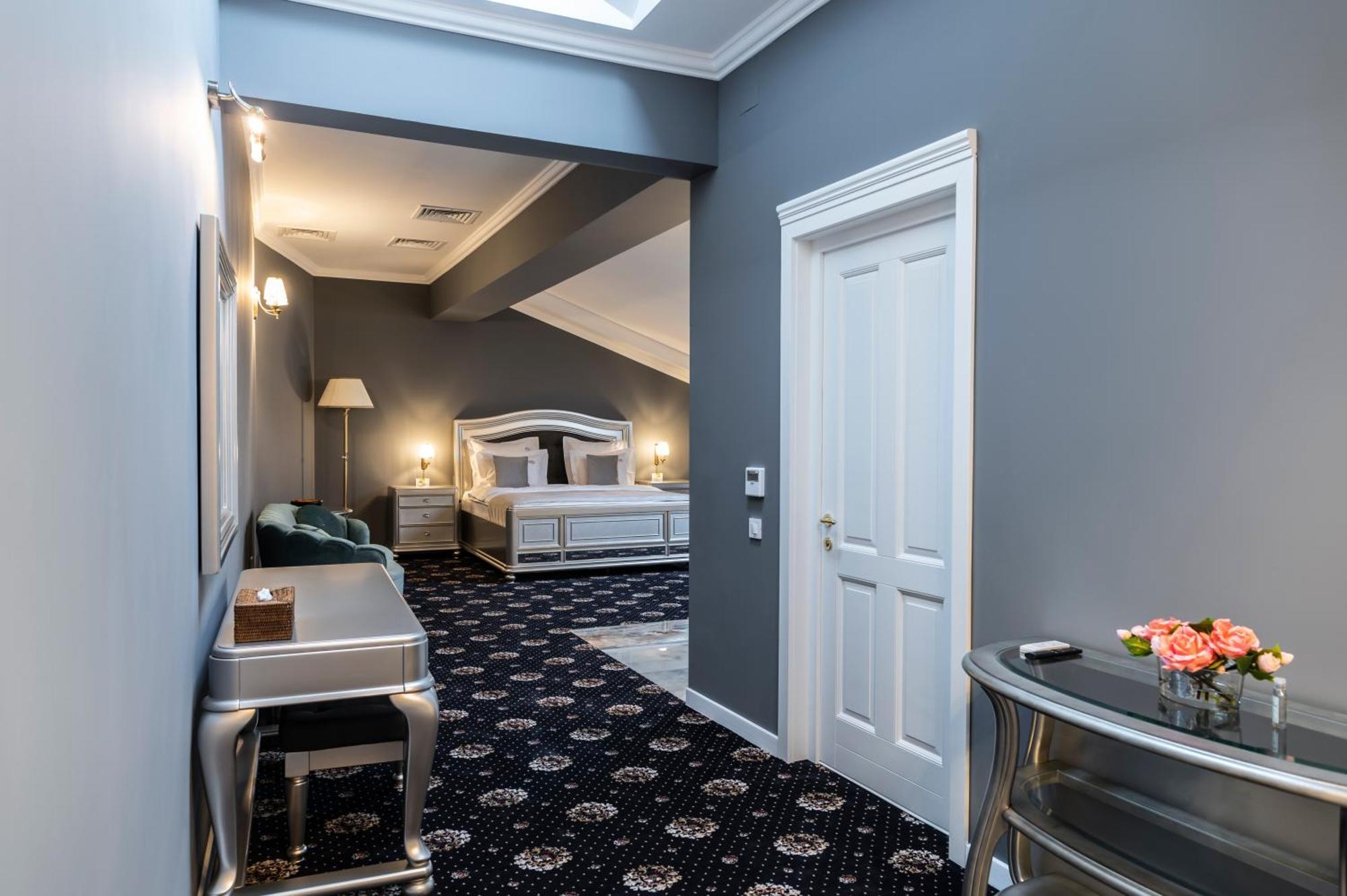 Sir Luxury Boutique Hotel Braiła Zewnętrze zdjęcie