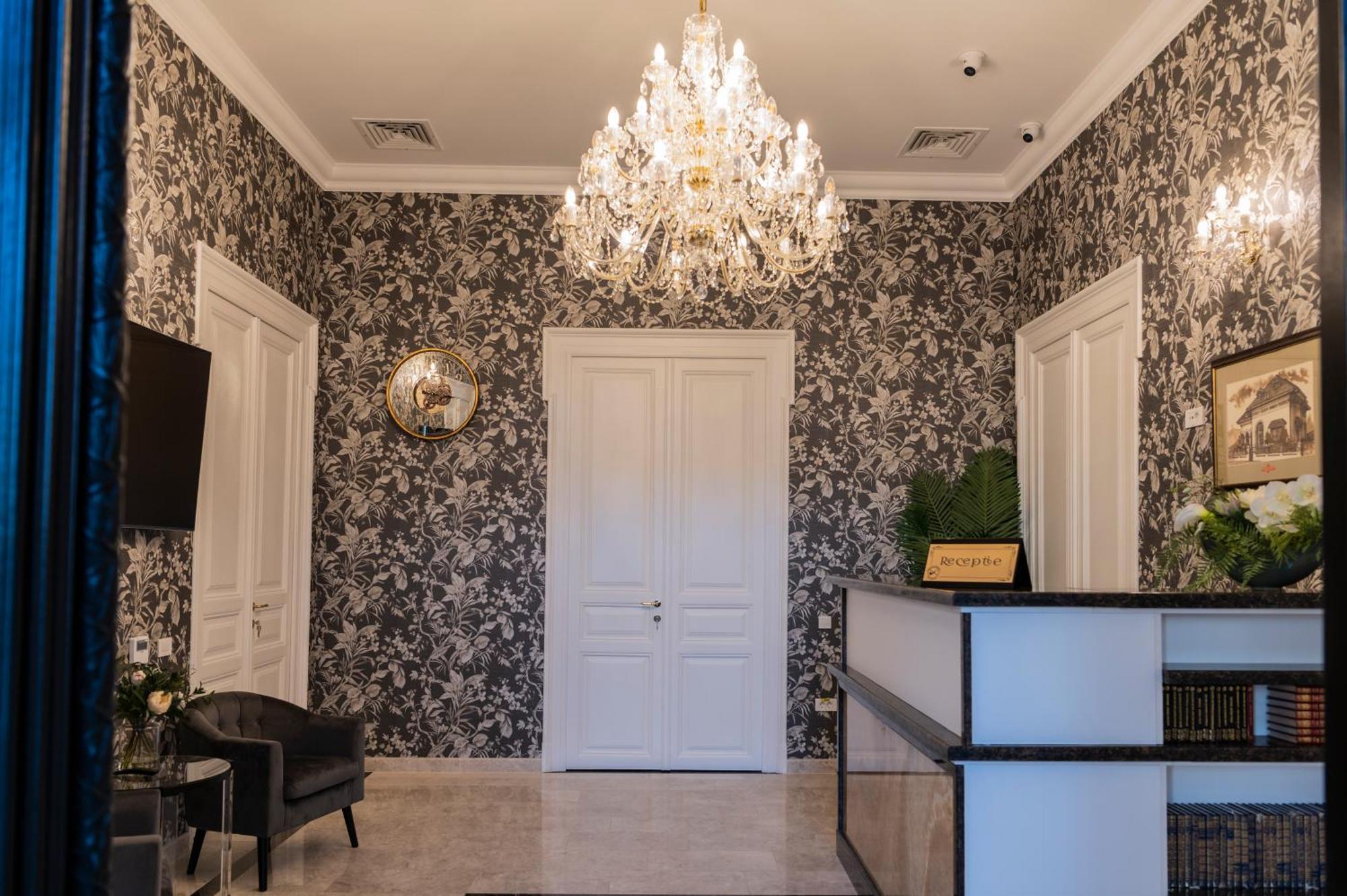 Sir Luxury Boutique Hotel Braiła Zewnętrze zdjęcie