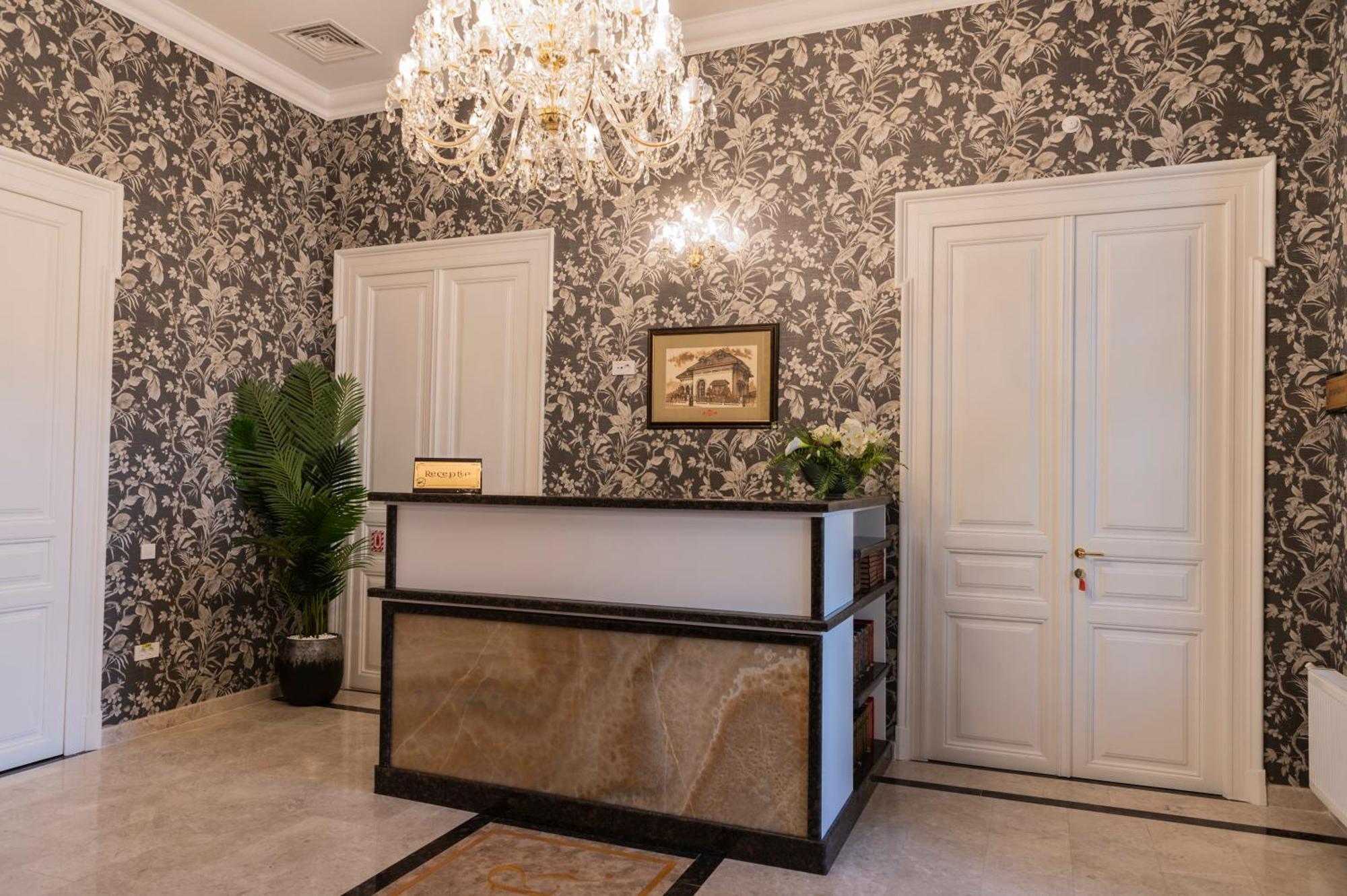 Sir Luxury Boutique Hotel Braiła Zewnętrze zdjęcie